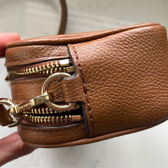 Michael Kors double zipper Jet set pebbled leather Crossbody bag nwot - Picture 15 of 17